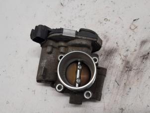 Gebruikte Gasklephuis Opel Corsa D 1.2 16V Prijs € 52,50 Margeregeling aangeboden door Reclycar De Boer BV