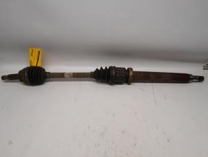 Gebruikte Homokineetas rechts-voor Ford Fiesta 6 (JA8) 1.25 16V Prijs € 36,75 Margeregeling aangeboden door Reclycar De Boer BV