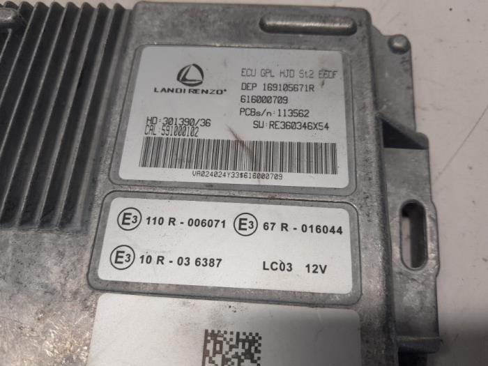 LPG Module van een Dacia Duster (SR) 1.0 TCE 100 Bi-Fuel, Eco-G 12V 2023