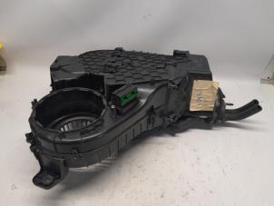 Gebruikte Chaufagebak Fiat Freemont 2.0 MultiJet 140 16V Prijs € 315,00 Margeregeling aangeboden door Reclycar De Boer BV