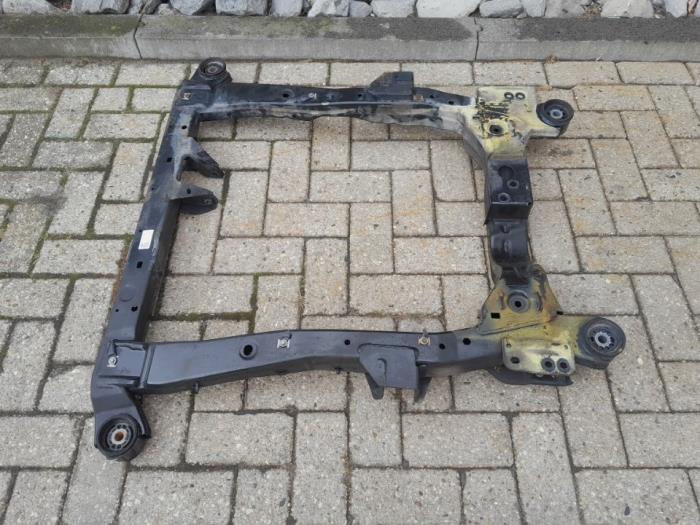 Gebruikte Subframe Opel Zafira Tourer (P12) 1.4 Turbo 16V Ecotec Prijs € 52,50 Margeregeling aangeboden door Reclycar De Boer BV