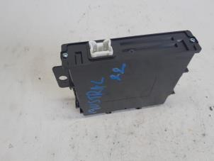 Gebruikte Radio condensator Renault Austral 1.2 E-Tech Hybrid 200 Prijs € 131,25 Margeregeling aangeboden door Reclycar De Boer BV