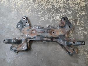 Gebruikte Subframe Citroen C3 (SC) 1.0 Vti 68 12V Prijs € 31,50 Margeregeling aangeboden door Reclycar De Boer BV