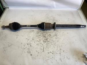 Gebruikte Aandrijfas rechts-voor Opel Mokka/Mokka X 1.4 Turbo 16V Bi-fuel ecoFLEX 4x2 Prijs € 52,50 Margeregeling aangeboden door Reclycar De Boer BV