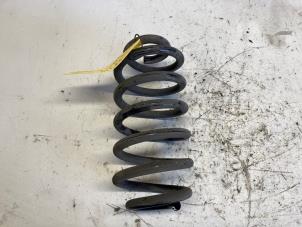 Gebruikte Veerschroef achter Opel Mokka/Mokka X 1.4 Turbo 16V Bi-fuel ecoFLEX 4x2 Prijs € 13,13 Margeregeling aangeboden door Reclycar De Boer BV