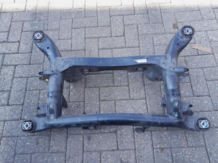 Subframe van een Alfa Romeo Giulia (952) 2.0 T 16V Veloce Q4 2020