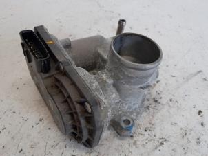 Gebruikte Gasklephuis Toyota Aygo (B40) 1.0 12V VVT-i Prijs € 105,00 Margeregeling aangeboden door Reclycar De Boer BV