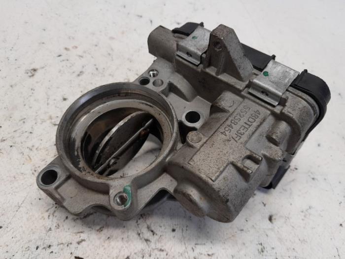 Gebruikte Gasklephuis Fiat Tipo (356W/357W) 1.6 D 16V Multijet Prijs € 105,00 Margeregeling aangeboden door Reclycar De Boer BV