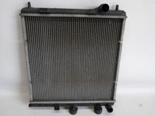 Gebruikte Radiateur Citroen C3 (SC) 1.0 Vti 68 12V Prijs € 31,50 Margeregeling aangeboden door Reclycar De Boer BV