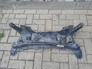 Gebruikte Subframe Toyota Yaris III (P13) 1.0 12V VVT-i Prijs € 165,38 Margeregeling aangeboden door Reclycar De Boer BV