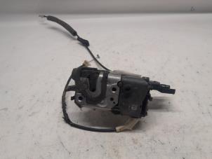 Gebruikte Slotmechaniek Portier 4Deurs links-achter Citroen C5 III Tourer (RW) 1.6 16V THP 155 Prijs € 26,25 Margeregeling aangeboden door Reclycar De Boer BV