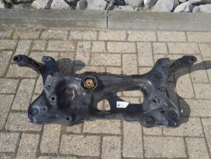 Gebruikte Subframe Volkswagen Tiguan (AD1) 2.0 TDI 16V BlueMotion Technology SCR Prijs € 157,50 Margeregeling aangeboden door Reclycar De Boer BV