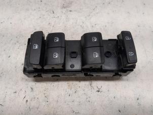 Gebruikte Ruit schakelaar elektrisch Hyundai Tucson (NX) 1.6 T-GDI HEV Prijs € 78,75 Margeregeling aangeboden door Reclycar De Boer BV