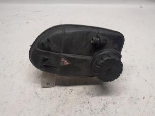 Gebruikte Expansievat Mercedes Vito (447.6) 2.2 116 CDI 16V Prijs € 26,25 Margeregeling aangeboden door Reclycar De Boer BV