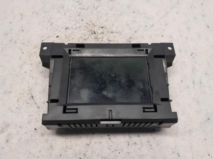 Gebruikte Display Interieur Opel Antara (LA6) 2.0 CDTI 16V 4x4 Prijs € 105,00 Margeregeling aangeboden door Reclycar De Boer BV