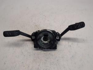 Gebruikte Combischakelaar Stuurkolom Volkswagen Tiguan (AD1) 2.0 TDI 16V BlueMotion Technology SCR Prijs € 78,75 Margeregeling aangeboden door Reclycar De Boer BV