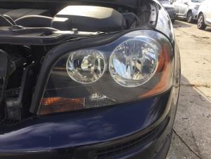 Gebruikte Koplamp links Volvo XC90 I 3.2 24V Prijs € 210,00 Margeregeling aangeboden door Reclycar De Boer BV