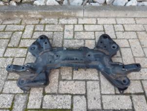 Gebruikte Subframe Peugeot 2008 (CU) 1.2 Vti 12V PureTech 82 Prijs € 31,50 Margeregeling aangeboden door Reclycar De Boer BV