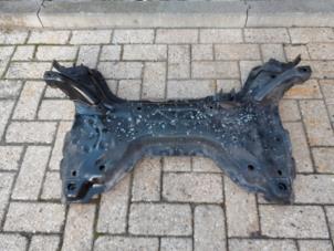 Gebruikte Subframe Peugeot 5008 I (0A/0E) 1.6 VTI 16V Prijs € 52,50 Margeregeling aangeboden door Reclycar De Boer BV