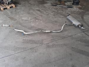 Gebruikte Uitlaat Einddemper Renault Austral 1.2 E-Tech Hybrid 200 Prijs € 210,00 Margeregeling aangeboden door Reclycar De Boer BV