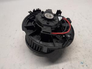 Gebruikte Blower Volkswagen Tiguan (AD1) 2.0 TDI 16V BlueMotion Technology SCR Prijs € 52,50 Margeregeling aangeboden door Reclycar De Boer BV