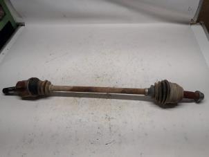 Gebruikte Steekas rechts-achter Landrover Freelander II 2.2 td4 16V Prijs € 36,75 Margeregeling aangeboden door Reclycar De Boer BV