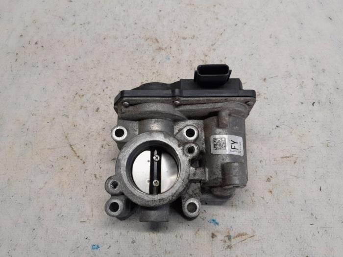 Gebruikte Gasklephuis Dacia Logan MCV II/III/Sandero Wagon 0.9 TCE 12V Prijs € 36,75 Margeregeling aangeboden door Reclycar De Boer BV