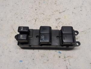 Gebruikte Schakelaar Elektrisch Raam Subaru Forester (SH) 2.0 16V BiFuel Prijs € 42,00 Margeregeling aangeboden door Reclycar De Boer BV