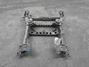 Gebruikte Subframe Mercedes Vito (447.6) 2.2 116 CDI 16V Prijs € 52,50 Margeregeling aangeboden door Reclycar De Boer BV