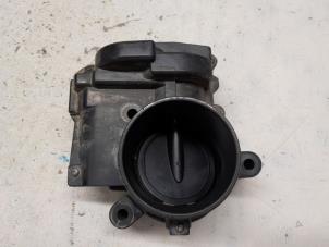 Gebruikte Gasklephuis Peugeot 308 SW (4E/H) 1.6 VTI 16V Prijs € 26,25 Margeregeling aangeboden door Reclycar De Boer BV