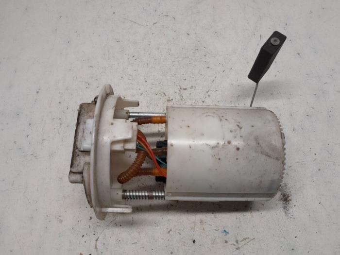 Gebruikte Tank element Pomp Peugeot 207/207+ (WA/WC/WM) 1.6 16V VTi Prijs € 36,75 Margeregeling aangeboden door Reclycar De Boer BV