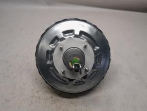 Gebruikte Rembol Dacia Sandero III 1.0 TCe 100 12V ECO-G Prijs € 52,50 Margeregeling aangeboden door Reclycar De Boer BV