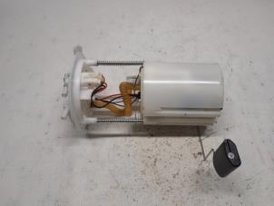 Gebruikte Tank element Pomp Hyundai i10 (B5) 1.0 12V Prijs € 63,00 Margeregeling aangeboden door Reclycar De Boer BV
