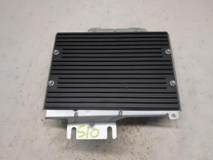 Gebruikte Radio versterker Landrover Freelander II 2.2 td4 16V Prijs € 131,25 Margeregeling aangeboden door Reclycar De Boer BV