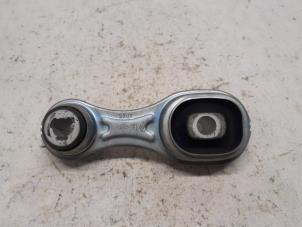 Gebruikte Motorsteun Dacia Sandero III 1.0 TCe 100 12V ECO-G Prijs € 21,00 Margeregeling aangeboden door Reclycar De Boer BV