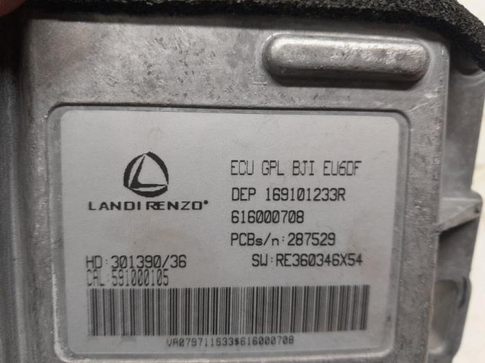 LPG Module van een Dacia Sandero III 1.0 TCe 100 12V ECO-G 2024