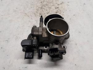 Gebruikte Gasklephuis Hyundai i10 (F5) 1.0i 12V Prijs € 52,50 Margeregeling aangeboden door Reclycar De Boer BV