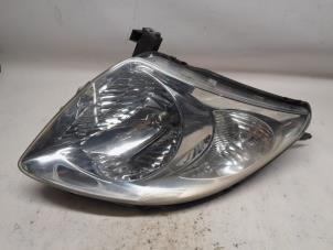 Gebruikte Rechter Koplamp Suzuki Swift (ZA/ZC/ZD1/2/3/9) 1.3 VVT 16V Prijs € 52,50 Margeregeling aangeboden door Reclycar De Boer BV