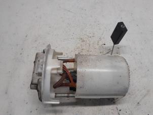 Gebruikte Tank element Pomp Peugeot 207 SW (WE/WU) 1.6 16V Prijs € 36,75 Margeregeling aangeboden door Reclycar De Boer BV