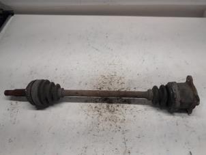 Gebruikte Aandrijfas links-achter Toyota RAV4 (A2) 2.0 D-4D 16V 4x4 Prijs € 52,50 Margeregeling aangeboden door Reclycar De Boer BV