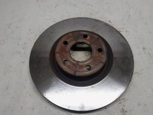 Gebruikte Remschijf voor Ford Kuga III (DFK) 2.5 FHEV 16V Prijs € 15,75 Margeregeling aangeboden door Reclycar De Boer BV