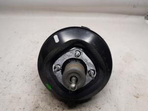 Gebruikte Rembol Peugeot 2008 (CU) 1.2 12V e-THP PureTech 110 Prijs € 26,25 Margeregeling aangeboden door Reclycar De Boer BV