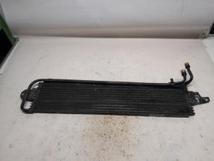 Gebruikte Oliekoeler Porsche Cayenne (9PA) 4.8 V8 32V Turbo Prijs € 36,75 Margeregeling aangeboden door Reclycar De Boer BV