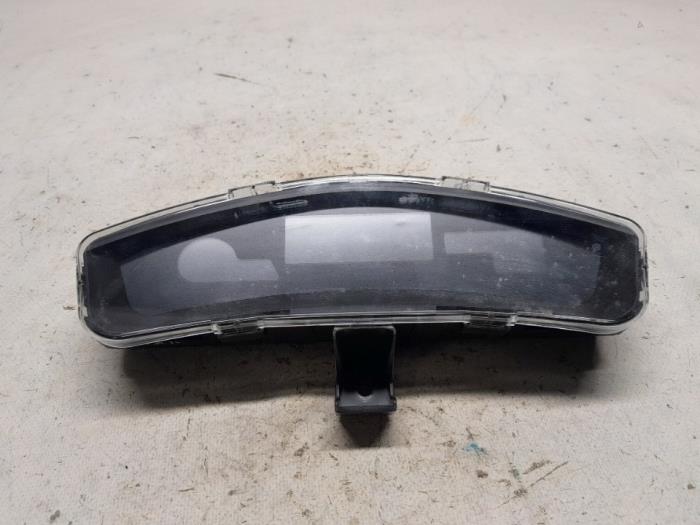 Gebruikte Display Interieur Nissan Leaf (ZE0) Leaf Prijs € 52,50 Margeregeling aangeboden door Reclycar De Boer BV