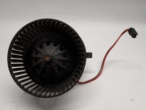 Gebruikte Blower Renault Twingo (C06) 1.2 Prijs € 78,75 Margeregeling aangeboden door Reclycar De Boer BV