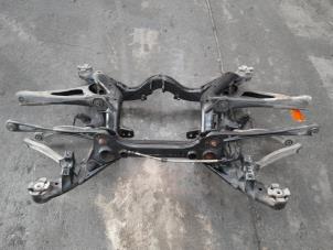 Gebruikte Subframe Porsche Cayenne (9PA) 4.8 V8 32V Turbo Prijs € 262,50 Margeregeling aangeboden door Reclycar De Boer BV