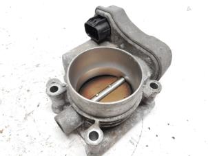 Gebruikte Gasklephuis Opel Zafira (M75) 2.2 16V Direct Ecotec Prijs € 42,00 Margeregeling aangeboden door Reclycar De Boer BV