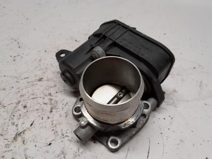 Gebruikte Gasklephuis Citroen C3 (SX/SW) 1.2 12V e-THP PureTech 110 Prijs € 42,00 Margeregeling aangeboden door Reclycar De Boer BV