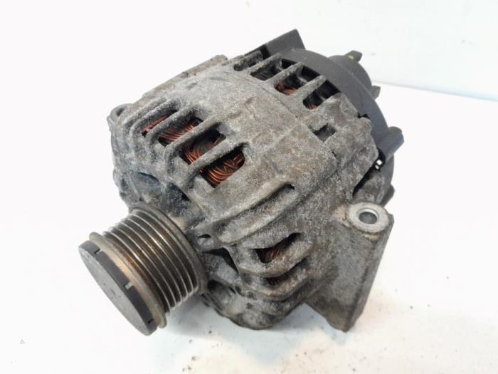 Gebruikte Dynamo Opel Corsa D 1.3 CDTi 16V ecoFLEX Prijs € 42,00 Margeregeling aangeboden door Reclycar De Boer BV