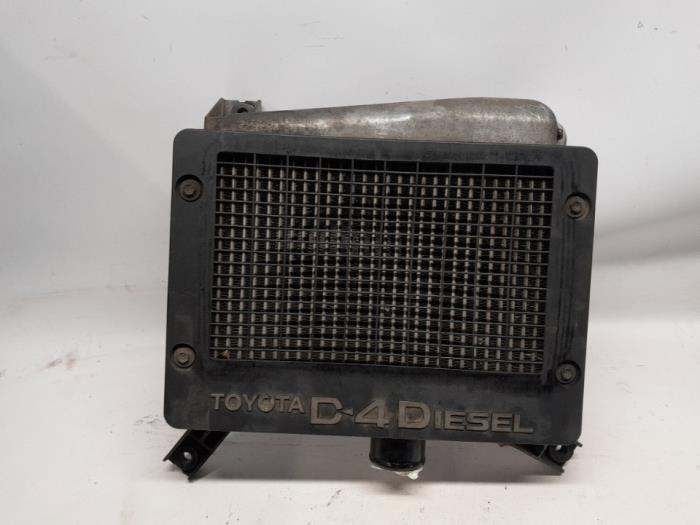 Intercooler van een Toyota RAV4 (A2) 2.0 D-4D 16V 4x4 2005
